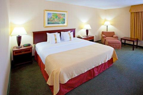 By Ihg Hotel Gaithersburg