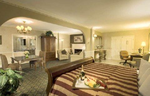 By Ihg 3*