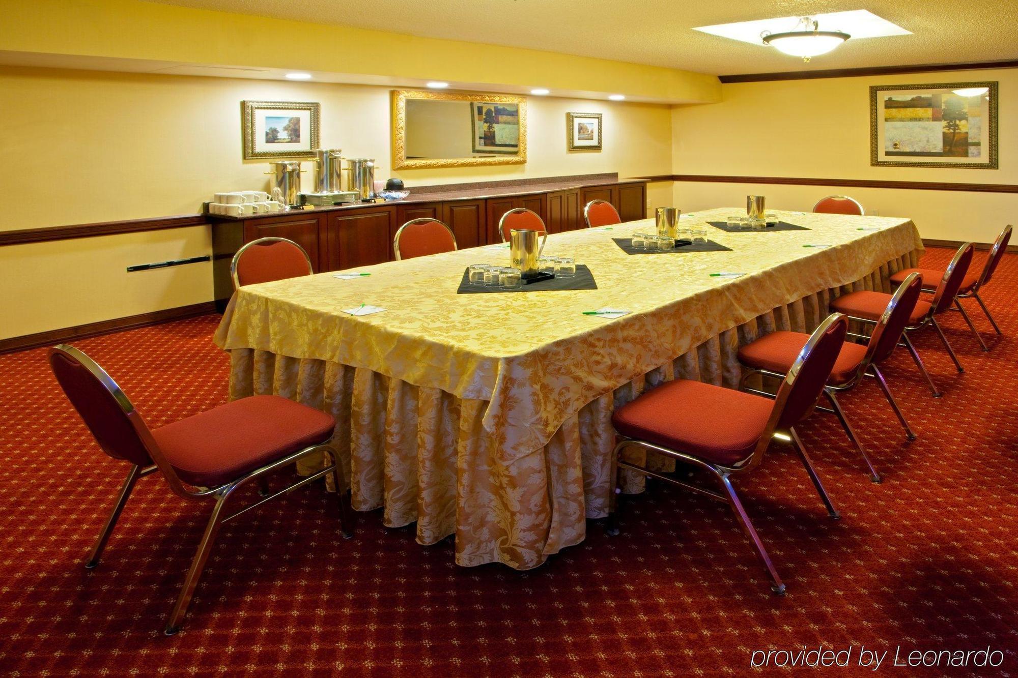 By Ihg 3* Gaithersburg